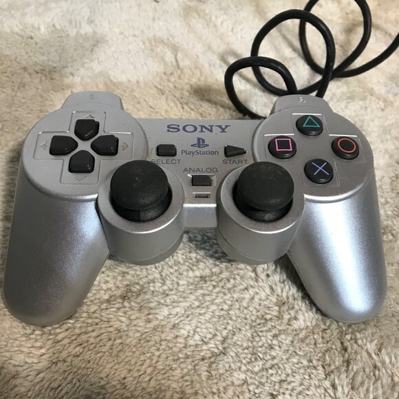 Sony PlayStation DualShock 2 Wired Controller SCPH-10010 Silver OEM - Picture 2 of 6